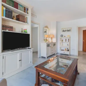  Apartamento Amplio Y Luminoso De 2 Cerca De La Plaza Del Caballo, España